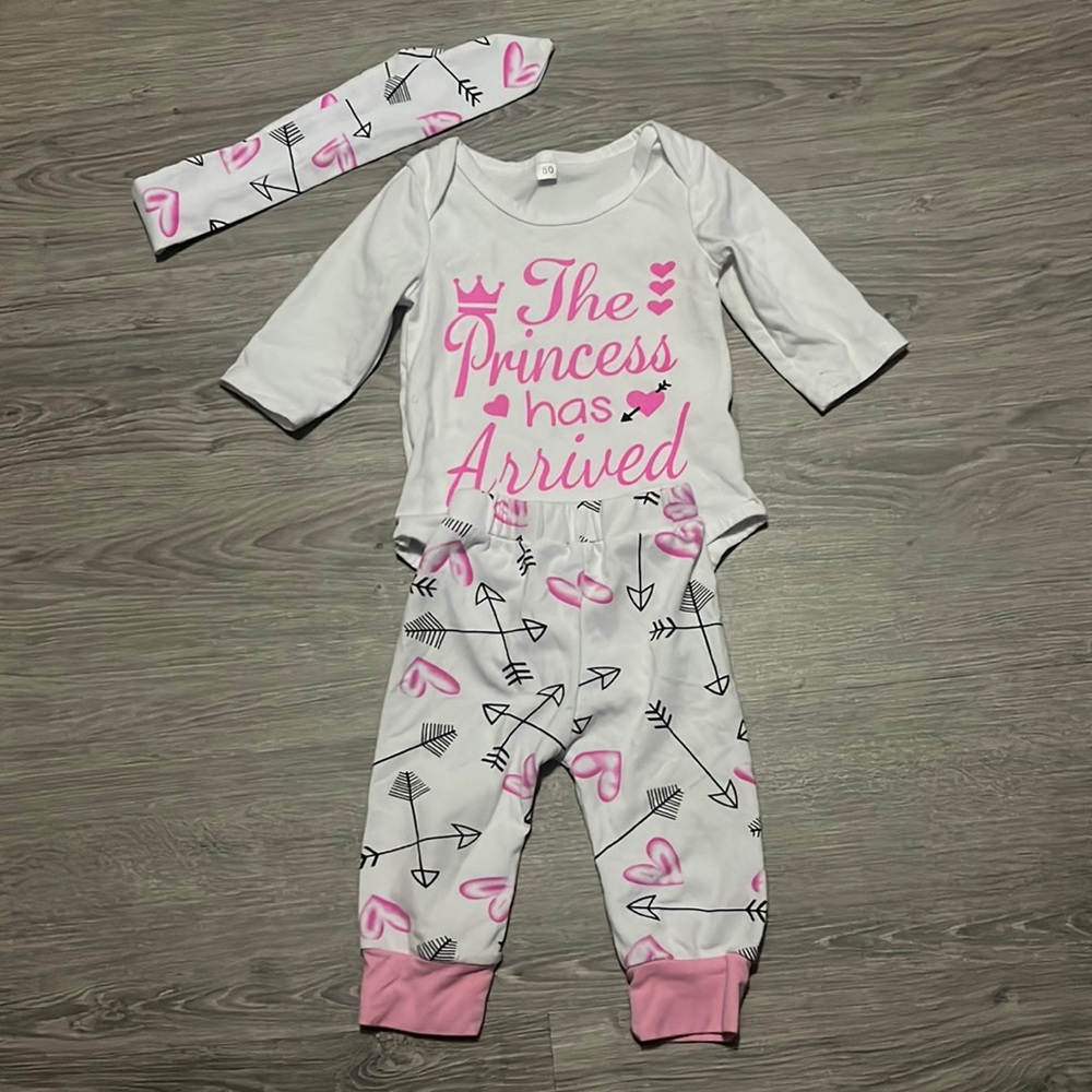 “The Princess Has Arrived” outfit